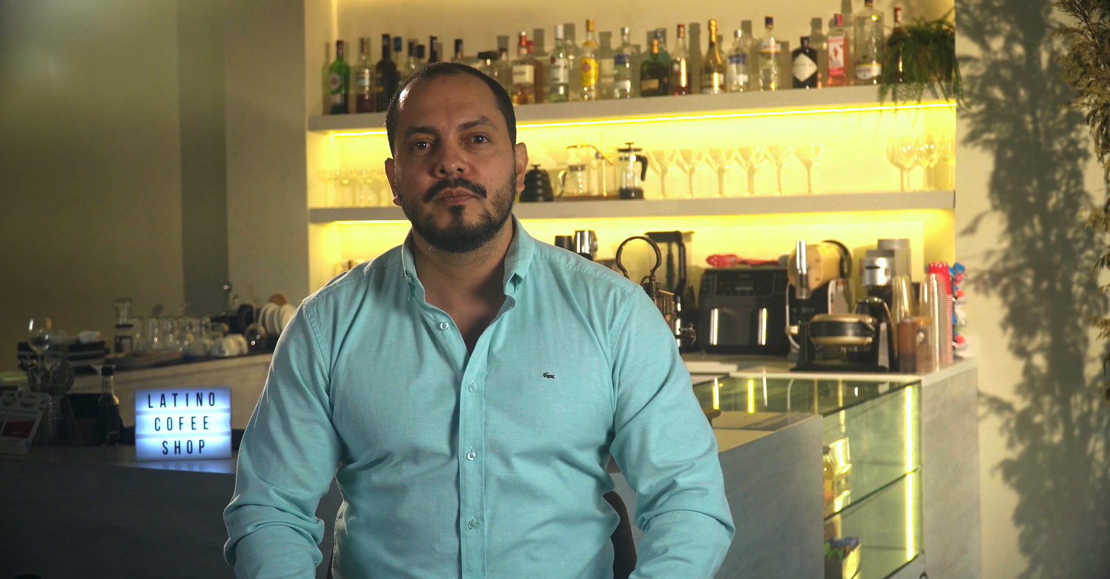 Fundador de El Latino Coffee Shop